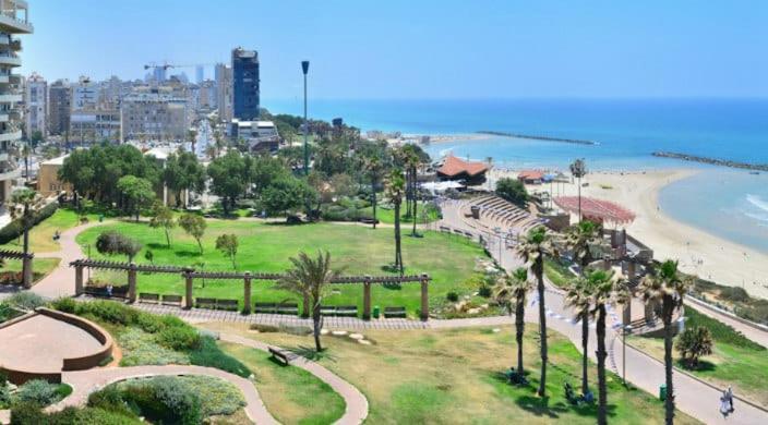 Romy Suites Deluxe Netanya Exterior photo