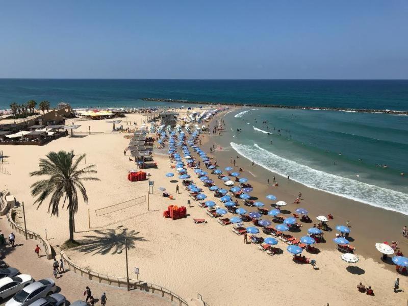 Romy Suites Deluxe Netanya Exterior photo